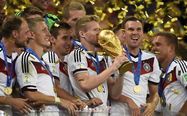 Nhà vô địch World Cup 2014 tuyên bố giải nghệ ở tuổi 29