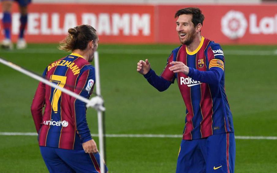 Người Barca phẫn nộ sau vụ hợp đồng của Messi bị lộ