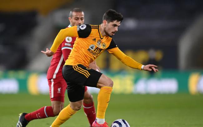 Vì Bruno Fernandes, M.U tính chuyện 